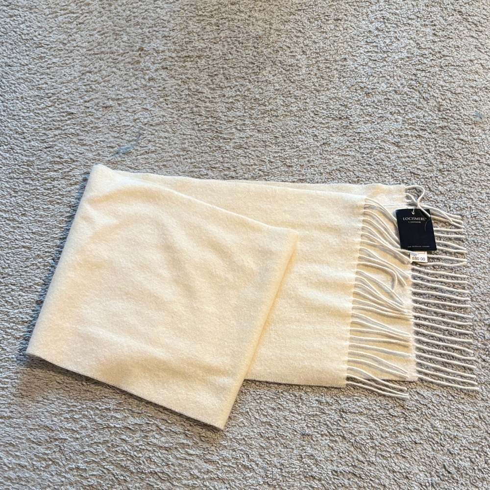 Luxurious Cream Scarf with Fringe